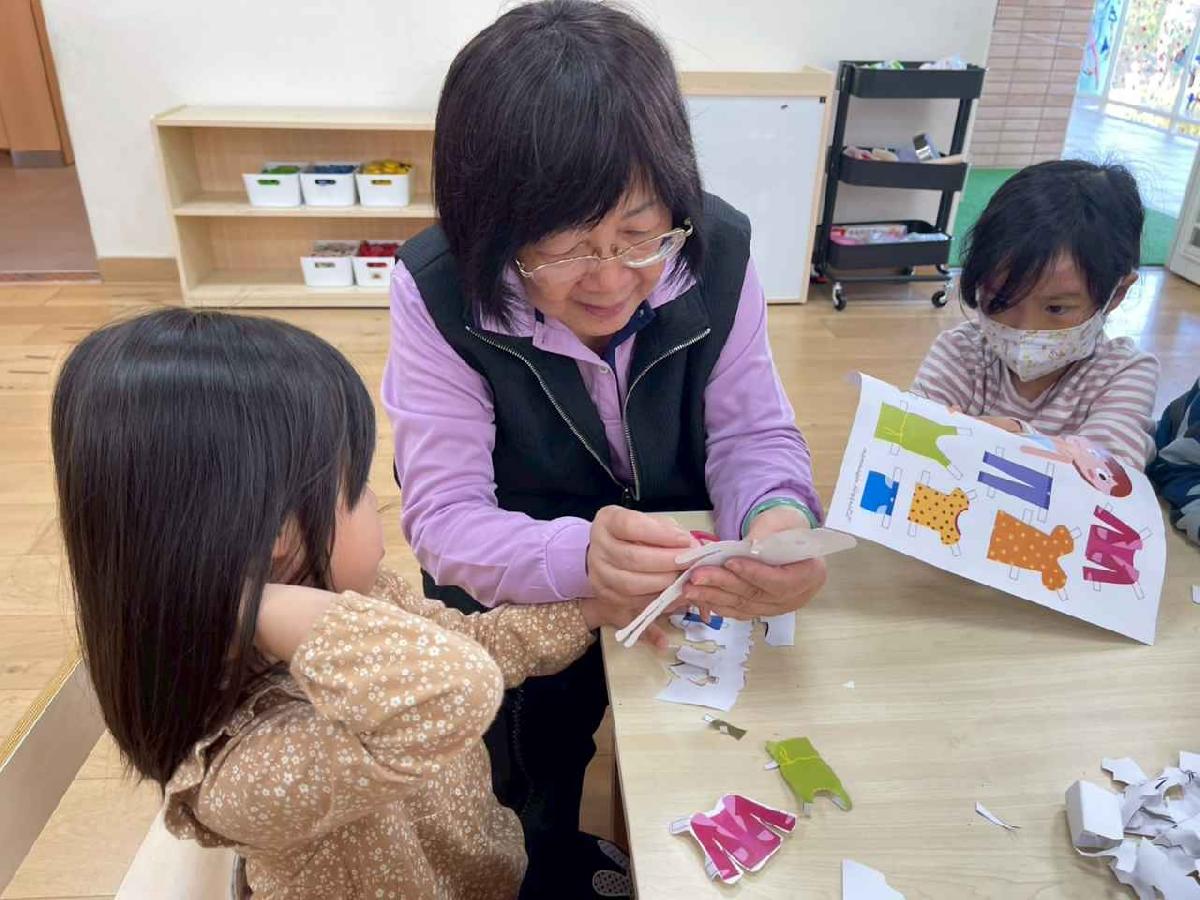 line_album_1141220混齡班社區闖關_251211_164