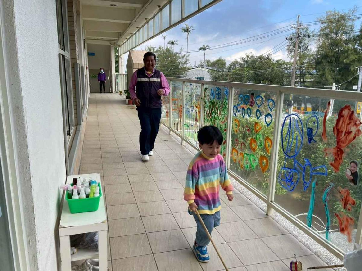 line_album_1141220混齡班社區闖關_251211_178