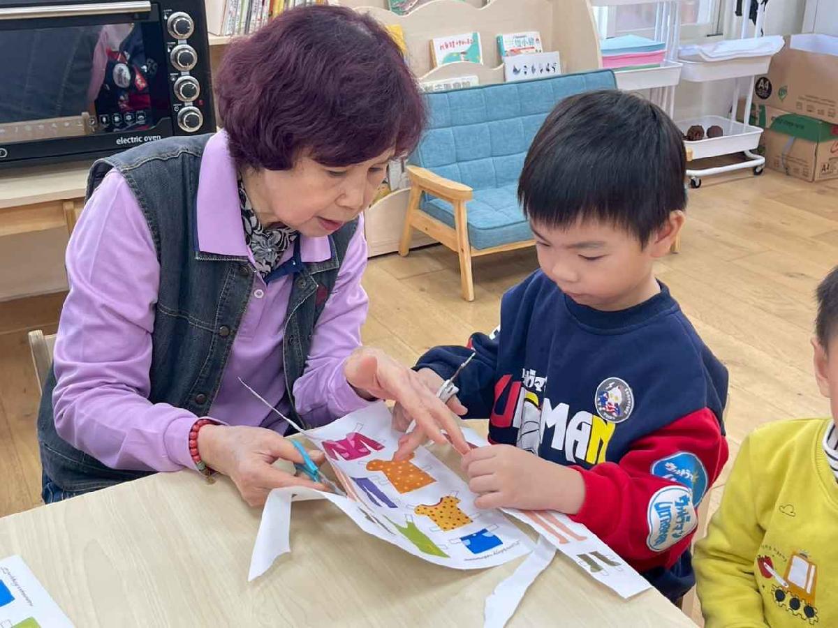 line_album_1141220混齡班社區闖關_251211_183