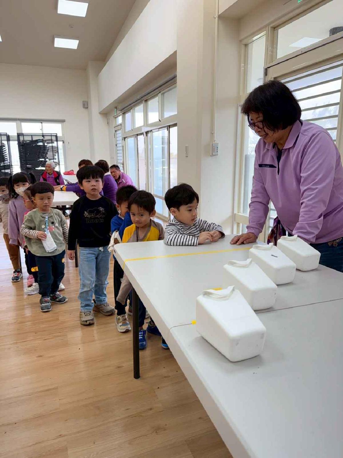 line_album_1141220混齡班社區闖關_251211_304