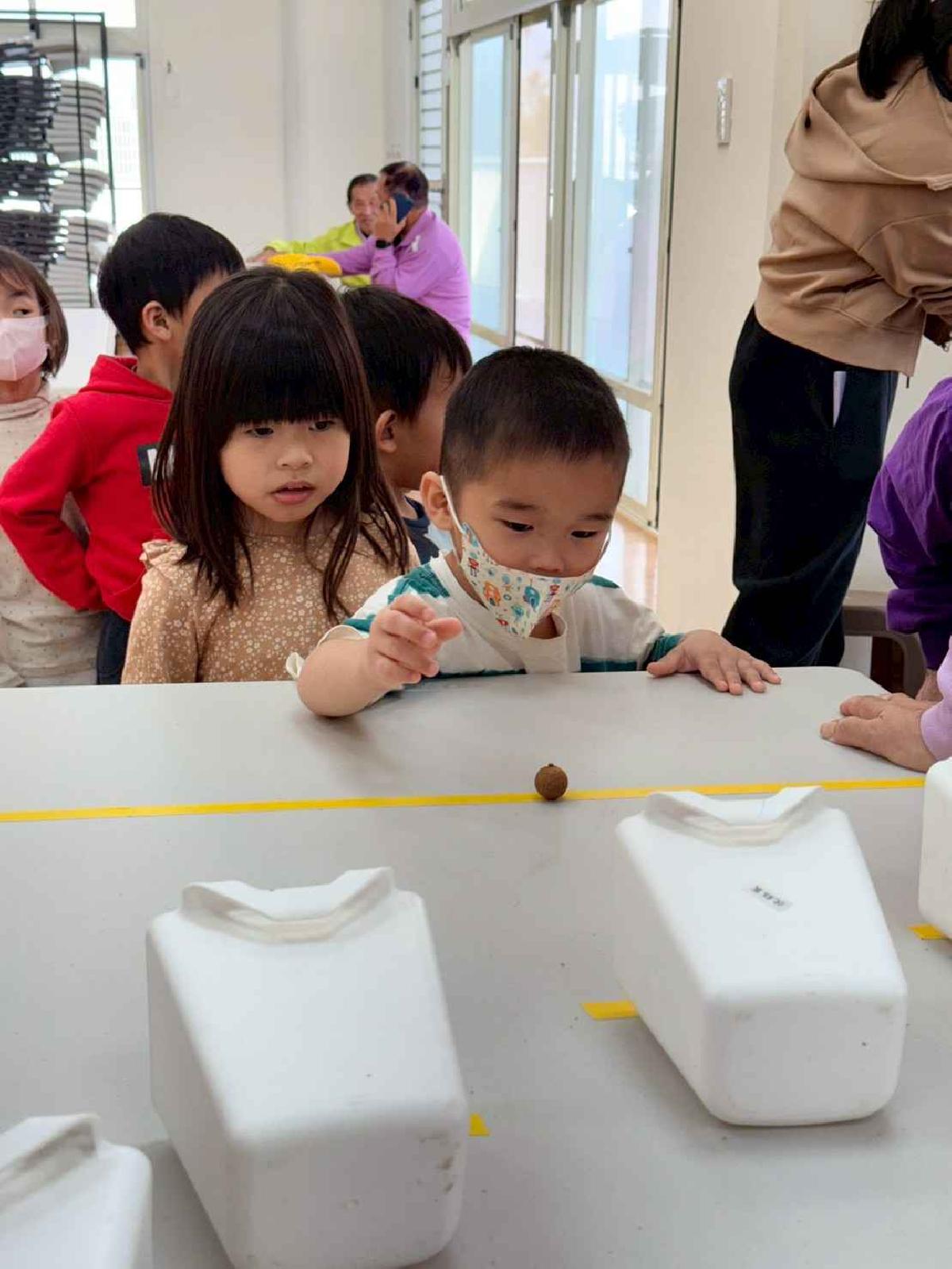 line_album_1141220混齡班社區闖關_251211_406