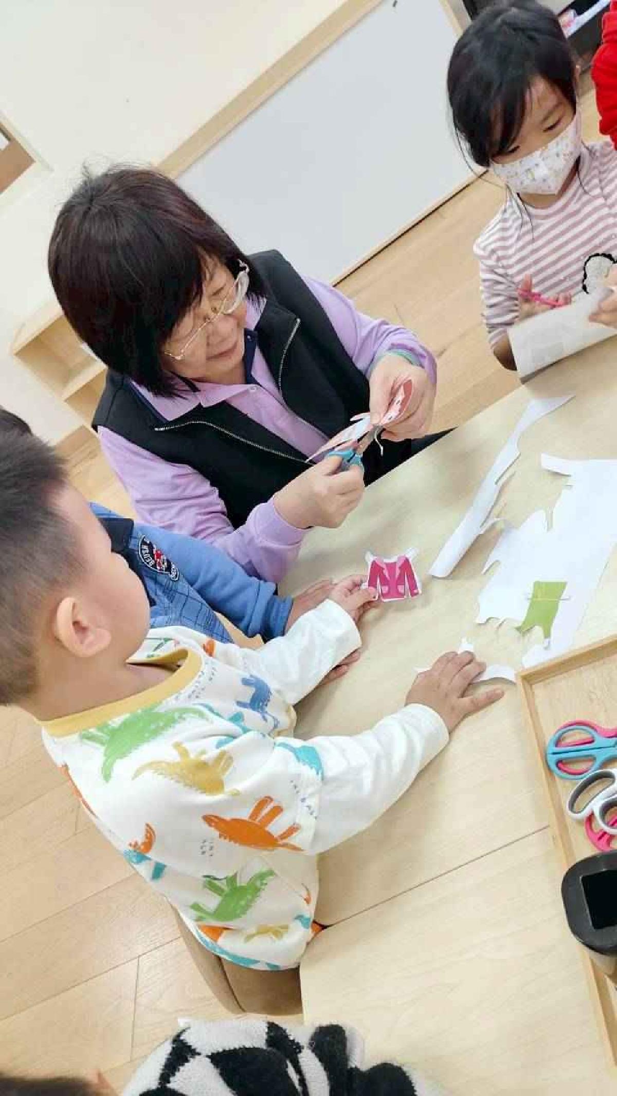 line_album_1141220混齡班社區闖關_251211_473