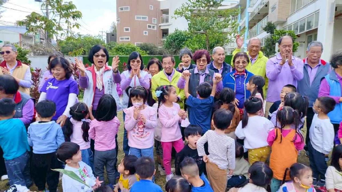 line_album_1141220混齡班社區闖關_251211_493